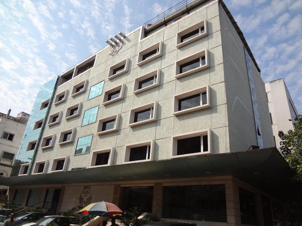 فيساخاباتنام Hotel Budhil Park المظهر الخارجي الصورة