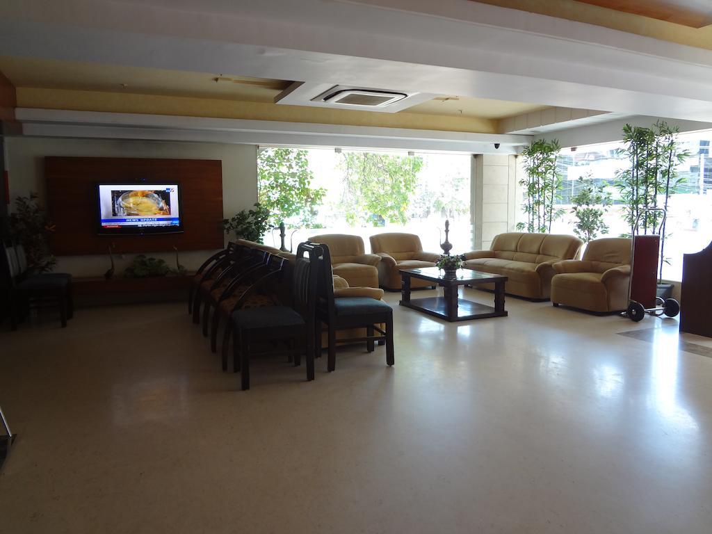 فيساخاباتنام Hotel Budhil Park المظهر الخارجي الصورة