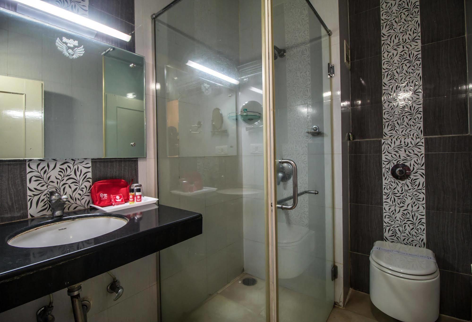 فيساخاباتنام Hotel Budhil Park المظهر الخارجي الصورة