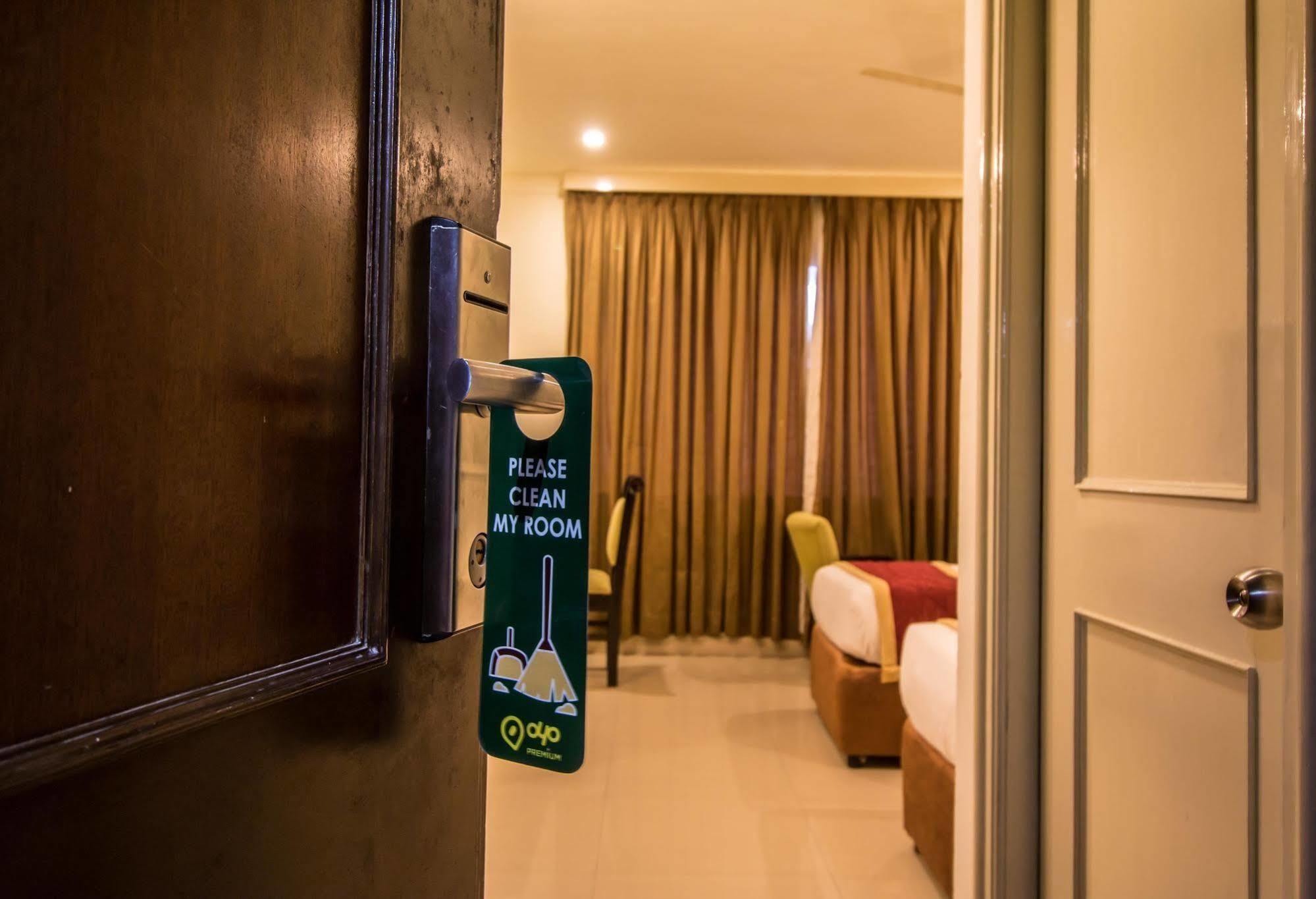 فيساخاباتنام Hotel Budhil Park المظهر الخارجي الصورة
