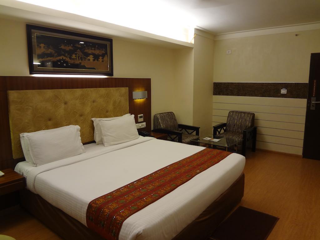 فيساخاباتنام Hotel Budhil Park المظهر الخارجي الصورة